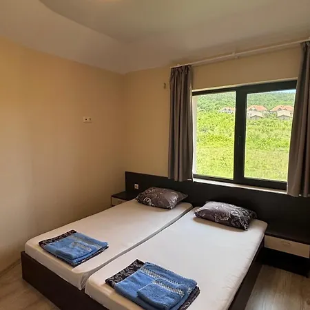 Relax In Kosharica 코샤리챠